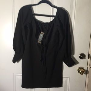 Boohoo woman’s black deep plunge volume sleeve mini dress size 10